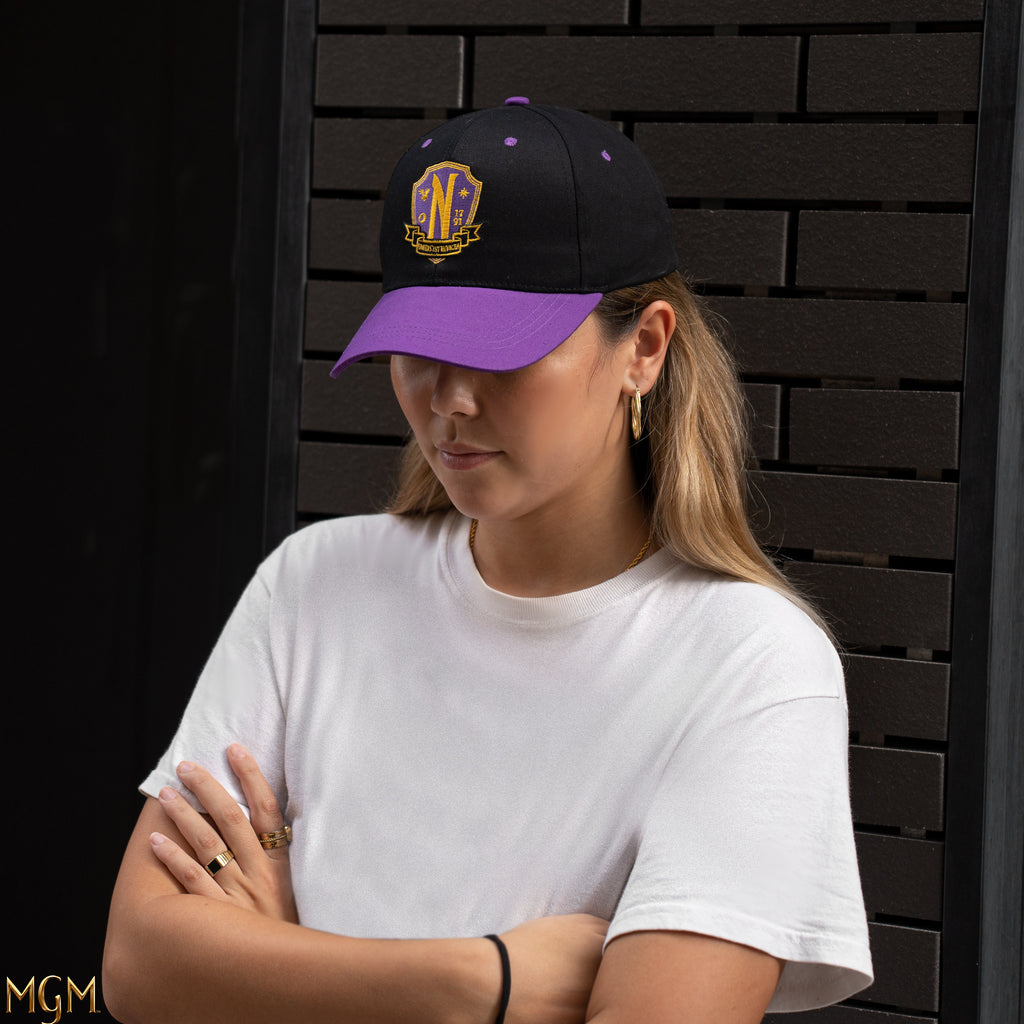 Cappellino da baseball viola Nevermore Academy