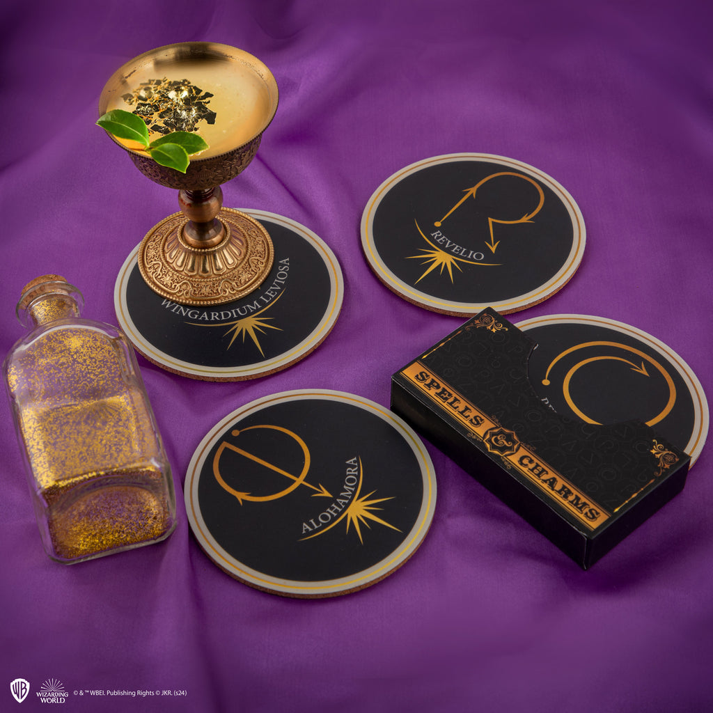 Set di 4 sottobicchieri della serie Spell & Charms 2