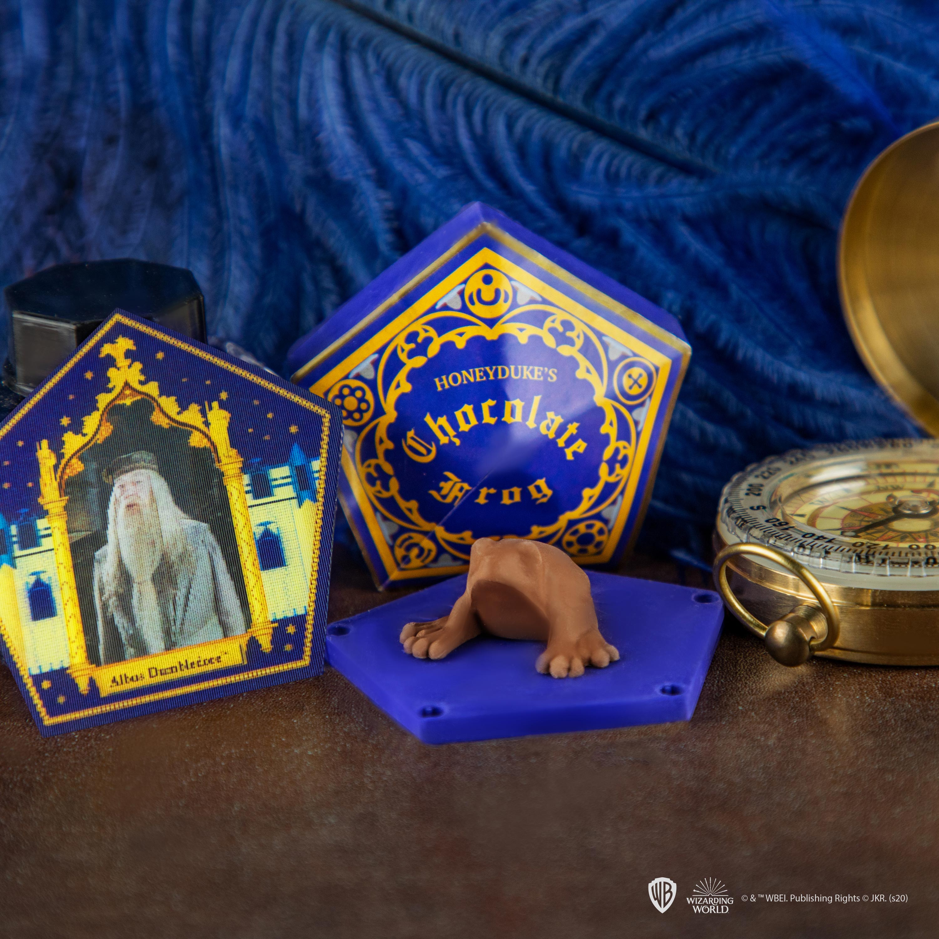 Harry Potter peluche et coussin Chocolate Frog 30 cm Chocogrenouille 004910