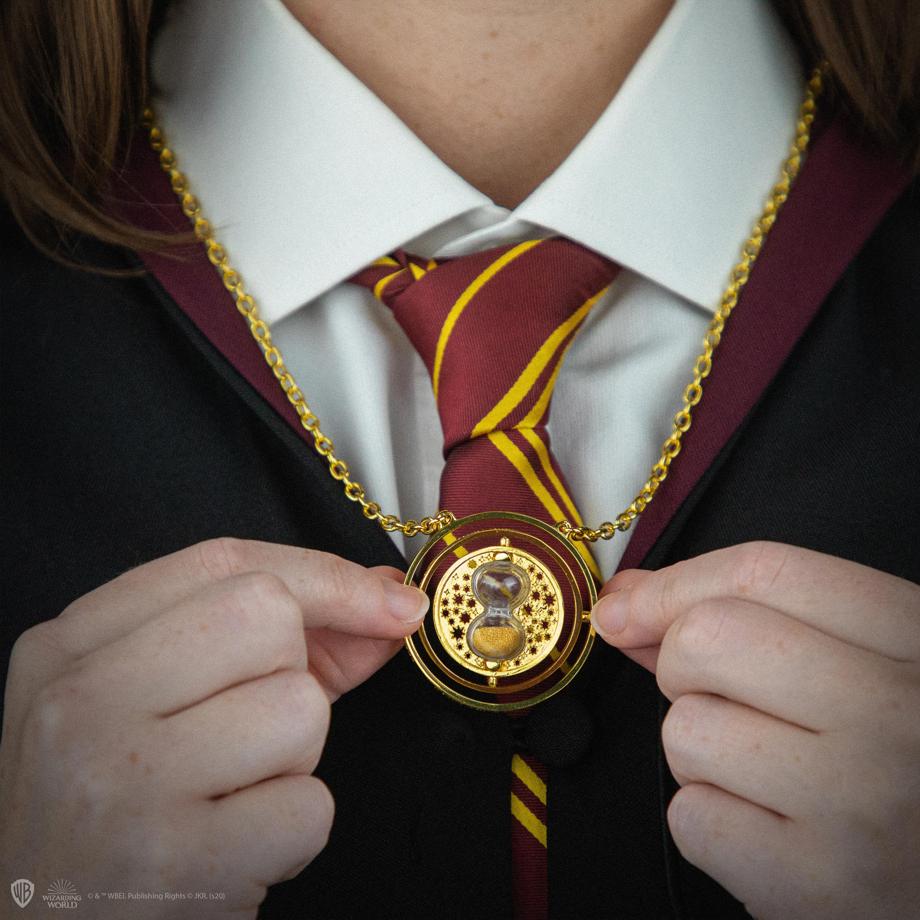 Harry Potter Hermione Granger's time turner necklace | Time turner necklace,  Harry potter hermione granger, Harry potter hermione
