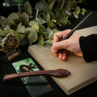 Bellatrix Lestrange Wand Pen with Stand & Lenticular Bookmark