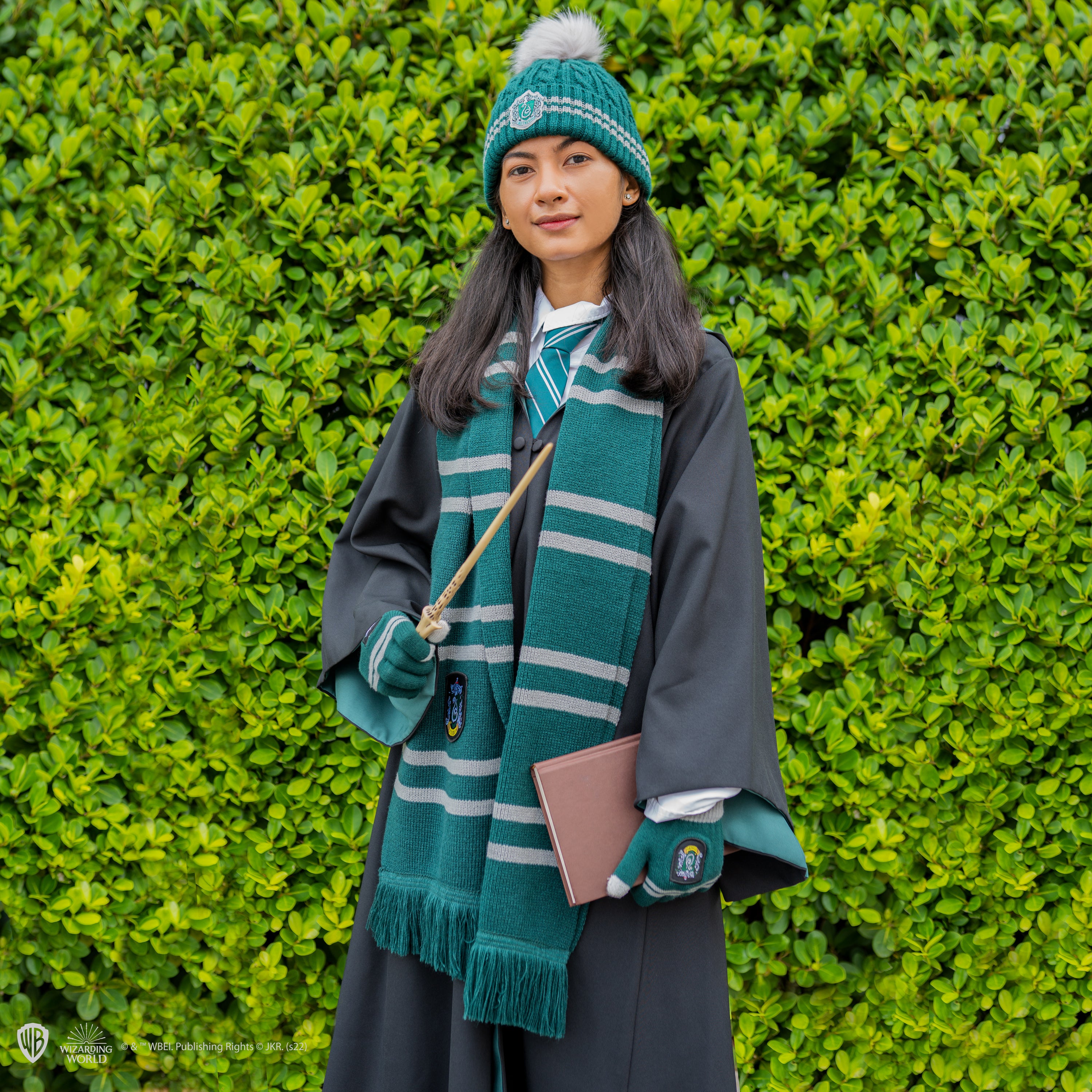 UK Harry Potter Gryffindor Ravenclaw Slytherin Robe Cloak Tie Costume Wand  Scarf